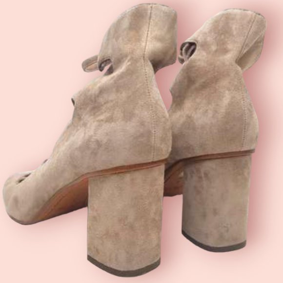 COACH Tan Lace Up Block Heeled Sandals in Lux Suede, Size 9 - Picture 8 of 10